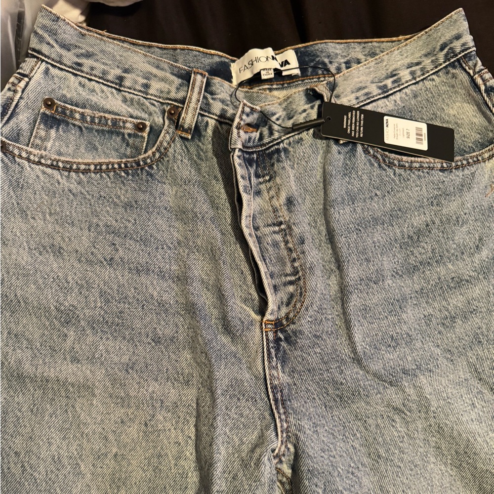 Fashion nova light blue petite jeans!
